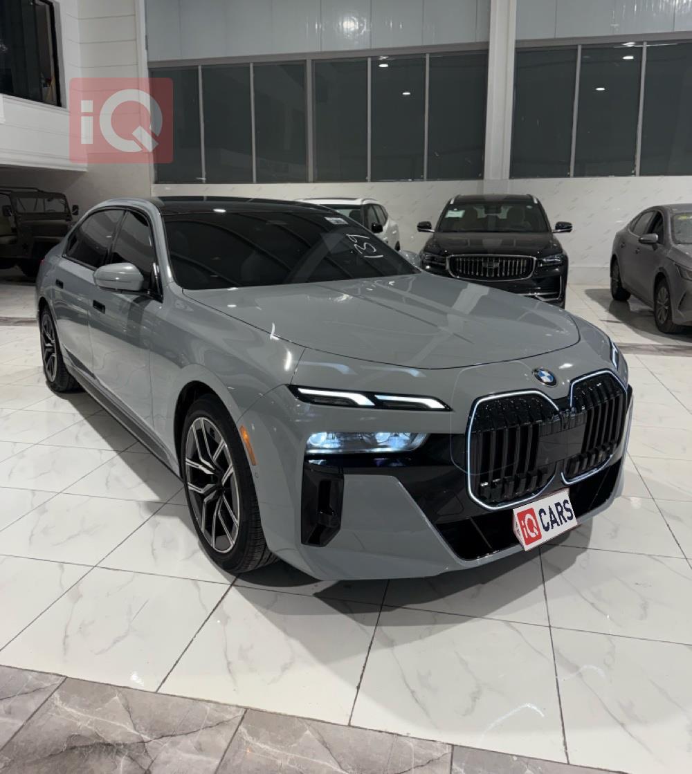 بي ام دبليو الفئة 7